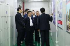 宜春市电子信息产业链招商小分队莅临成都江浩自动门安装有限公司参观调研